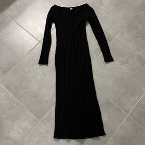 Women’s XS Black Knit Old Navy Midi Dress